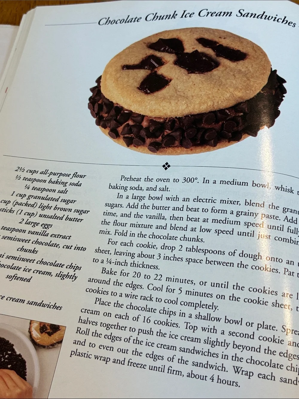 Mrs. Fields I Love Chocolate! Cookbook - vintage cookbook